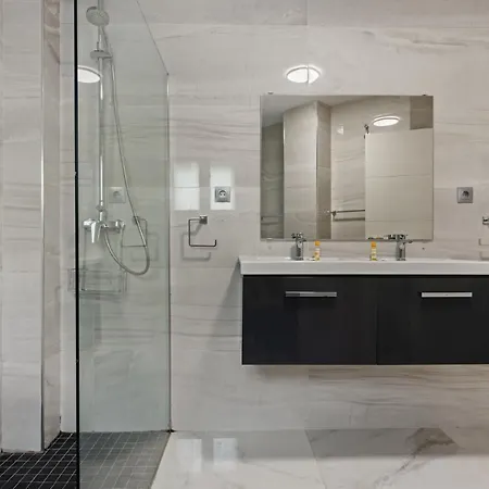 Elegant By Costarentals - Ref 236 פואנגירולה