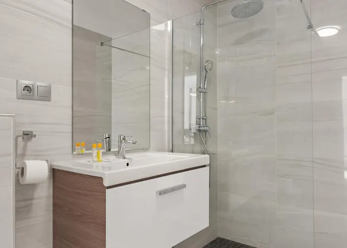 Appartement Elegant By Costarentals - Ref 236 *