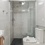 Elegant By Costarentals - Ref 236 شقة فوينخيرولا